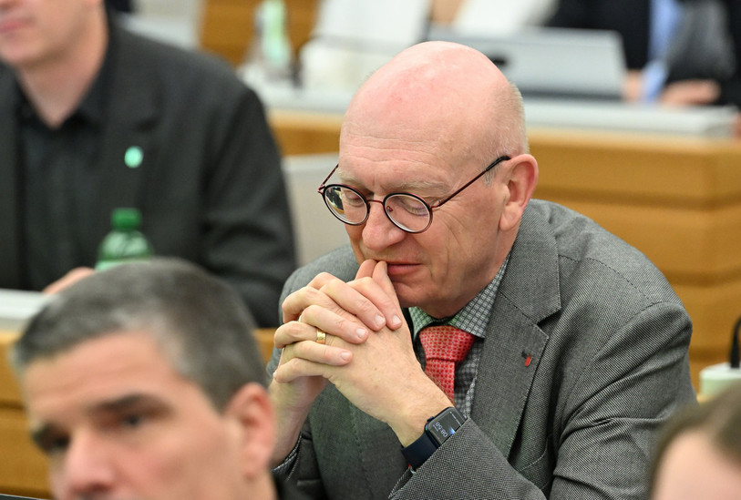 Le député PLR Gabriel Voirol veut que le Gouvernement estime l'impact financier des motions. (Photo : Georges Henz).