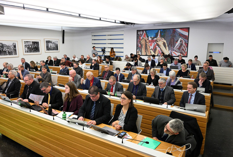 Le Parlement jurassien a accepté ce mercredi une motion interpartis pour relancer le dialogue autour de la ligne Bienne-Belfort. (Photo : Georges Henz).
