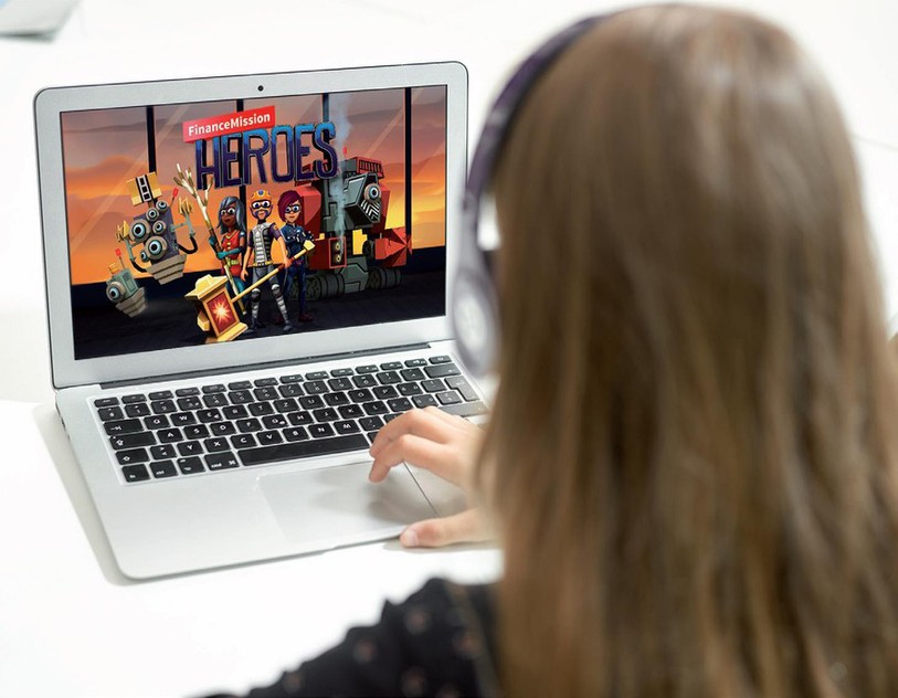 FinanceMission Heroes peut être téléchargé sur ordinateur et sur smartphone