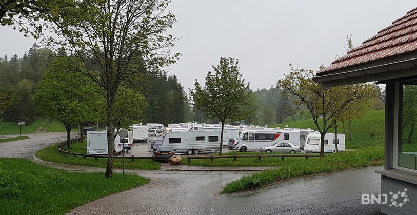 Les gens du voyage se sont installés au Pré Raguel.