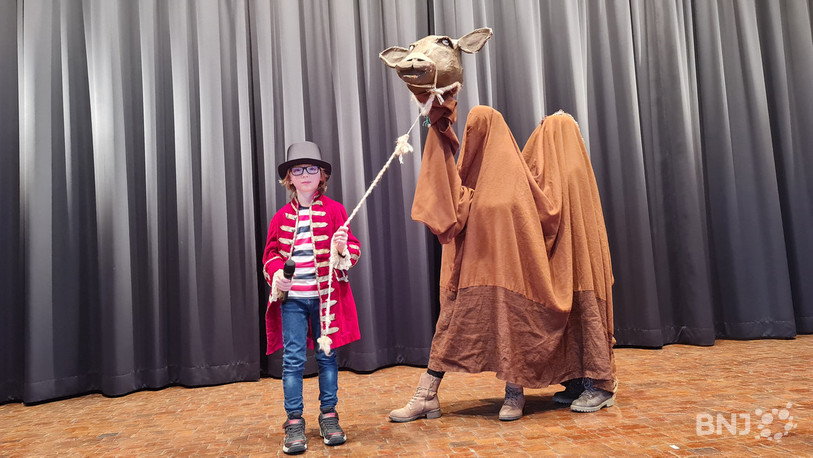 Elis et son drôle de chameau faisaient partie du premier spectacle de la Fête des Arts.