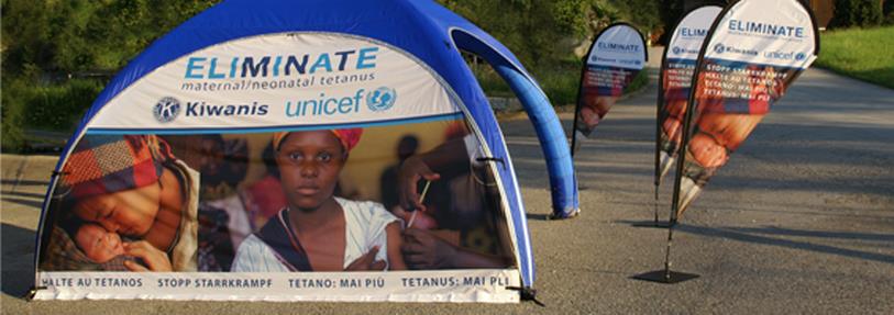 Halte au tétanos, une opération du Kiwanis Club et de l'UNICEF