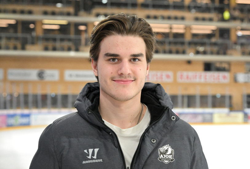 Noah Patenaude est sous contrat avec le HC Ajoie jusqu'au printemps 2025 (photo : archives/Georges Henz).