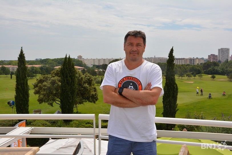 Gregory Anquetill, un ancien champion du monde de handball reconverti dans l'hôtellerie.