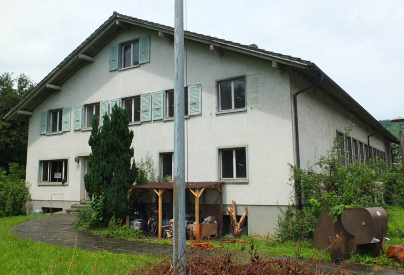 Les locaux de l'ambassade du Pantographe en territoire des Rondez, à la Cantine, à Delémont. Image : blog pantographe.info