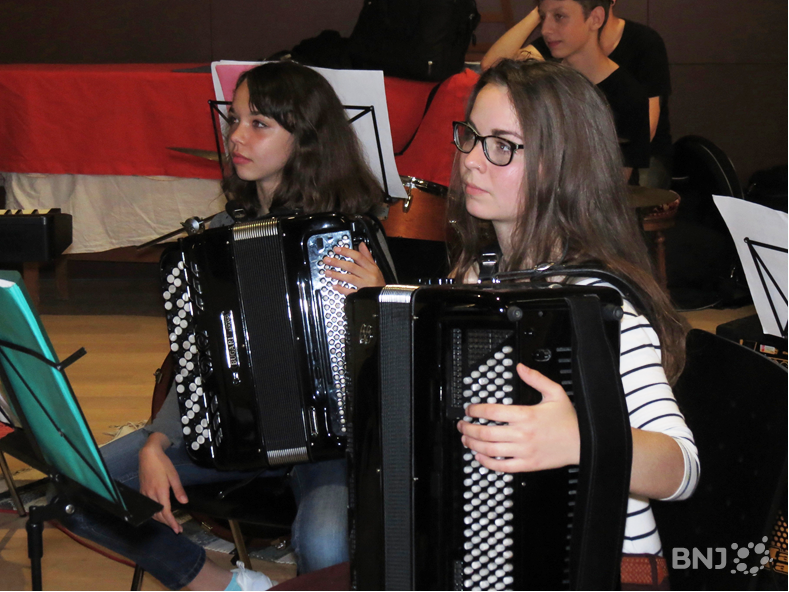 Camille Tissot et Manon Rais, Accordéon