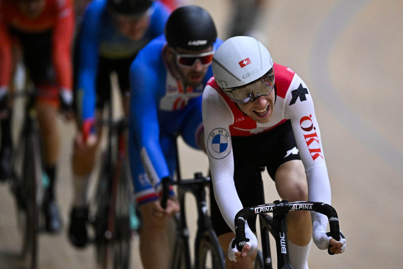 Valère Thiébaud signe un top 10 à l'Omnium. (KEYSTONE/Gian Ehrenzeller)