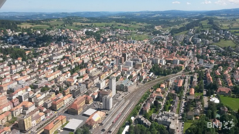 Survol de la Chaux-de-Fonds