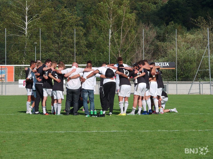 Les joueurs du FC Portalban/Gletterens figurent toujours en position de relégable en 1re Ligue. (photo : archives)
