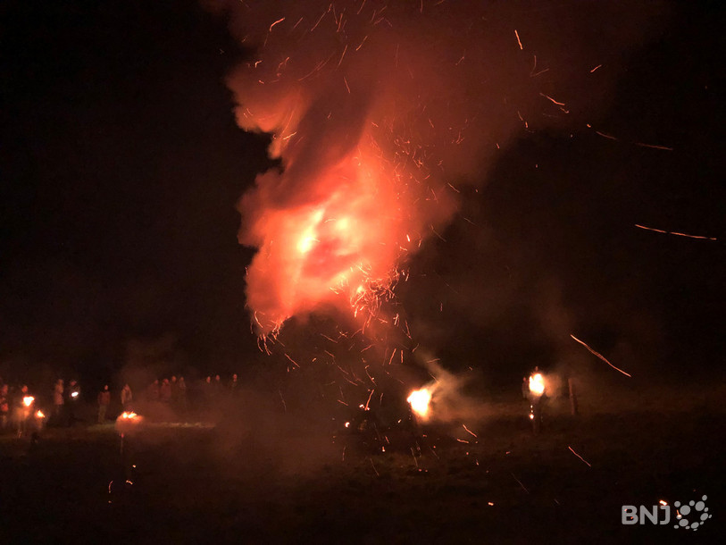 Le feu des Brandons de Porrentruy a brûlé rapidement samedi soir.