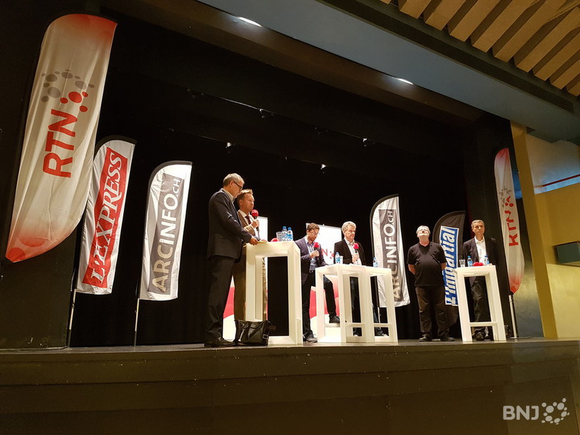Quatre invités ont participé à l'émission aux côtés de Gabriel de Weck et Nicolas Willemin.