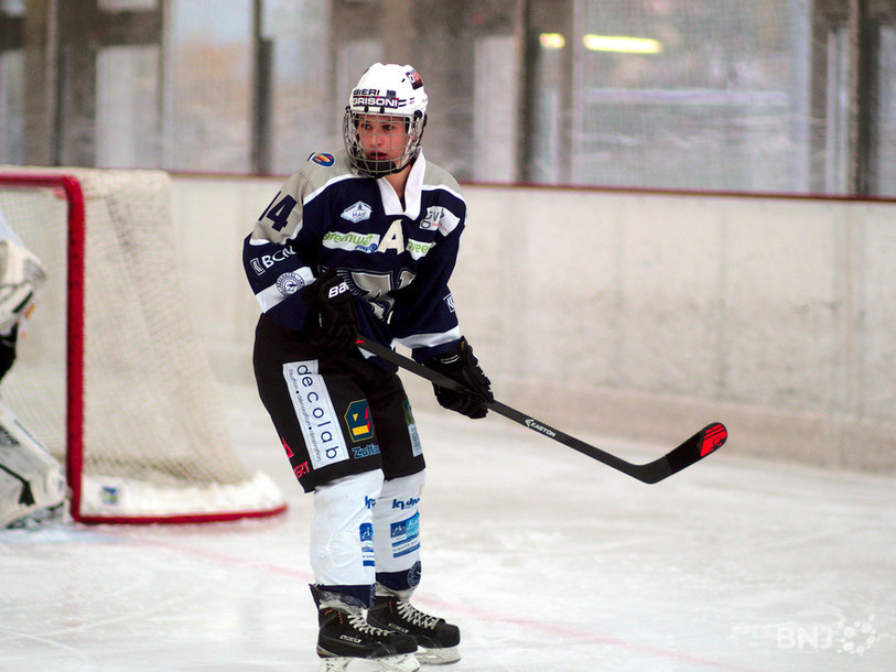 La Neuchâtel Hockey Academy a finalement échoué dans sa course aux playoffs. (photo : archives)