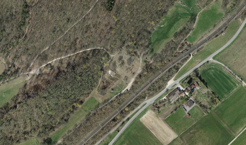 L'ancien stand de tir est inutilisé depuis plus de dix ans (image : SITN).