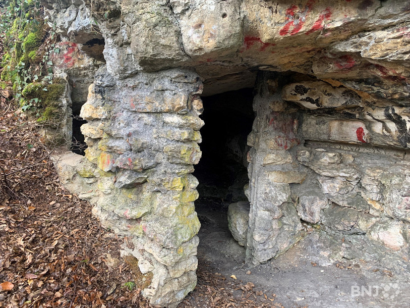 La grotte du Kirlou à Delémont est une cavité naturelle mais Emile Grobéty l'avait aménagée... c'est aussi un des coups de coeur de 2023.