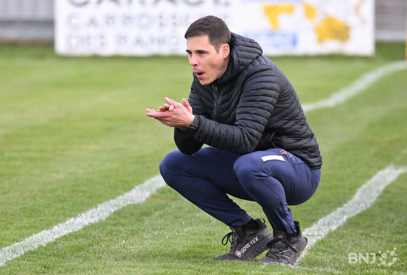 Pour sa dernière sur le banc du FC Ajoie-Monterri, Thomas Parietti a fêté une qualification pour le tour principal de la Coupe de Suisse (photo : archives).
