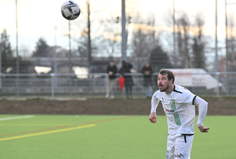 Clément Mottaz a  écopé d'un carton rouge  lors du match de reprise du FCC. (Photo : archives/Georges Henz)