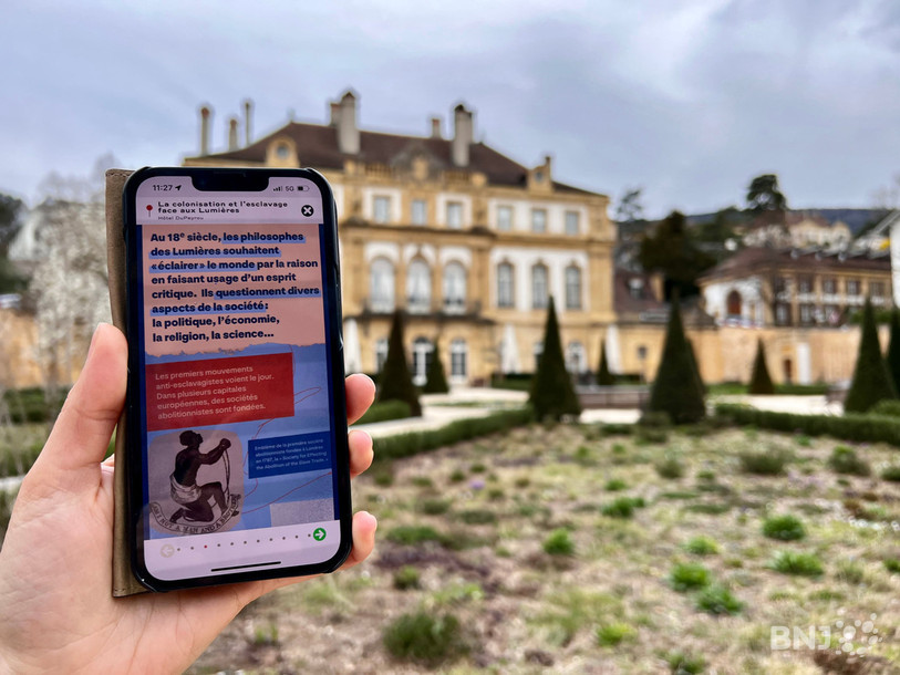 L'application mobile permet d'en apprendre plus sur les origines de certains endroits, comme ici au Palais DuPeyrou.