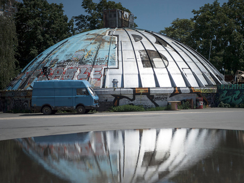 La Coupole à Bienne devrait pouvoir reprendre ses activités dès la fin des rénovations cet automne. (Photo : KEYSTONE/PETER SCHNEIDER)