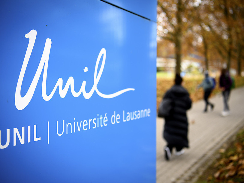 Les étudiants jurassiens pourront continuer de fréquenter l'université de leur choix en Suisse. (Photo : illustration / KEYSTONE/LAURENT GILLIERON)
