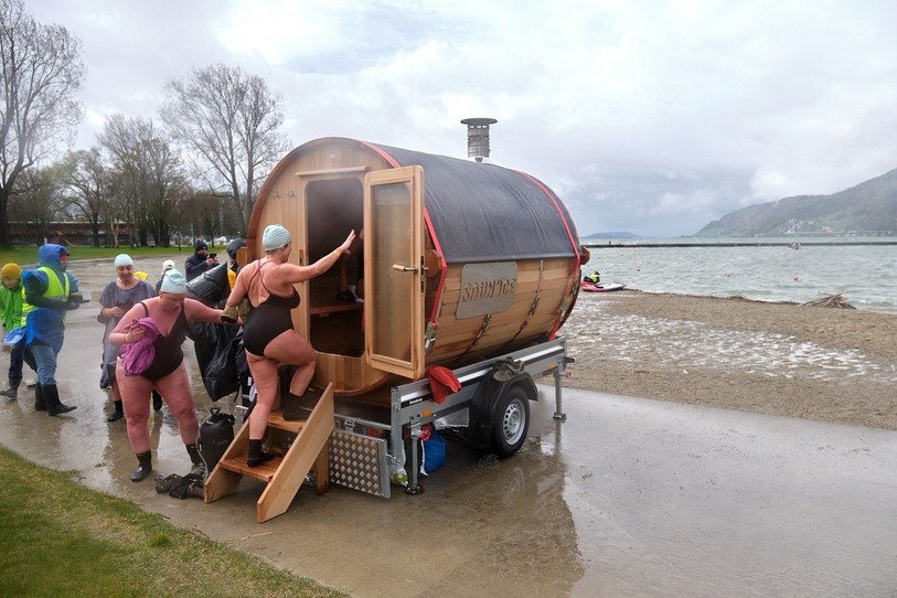 Un sauna était là pour réchauffer les participants. (Photo : Pierrick Veya)