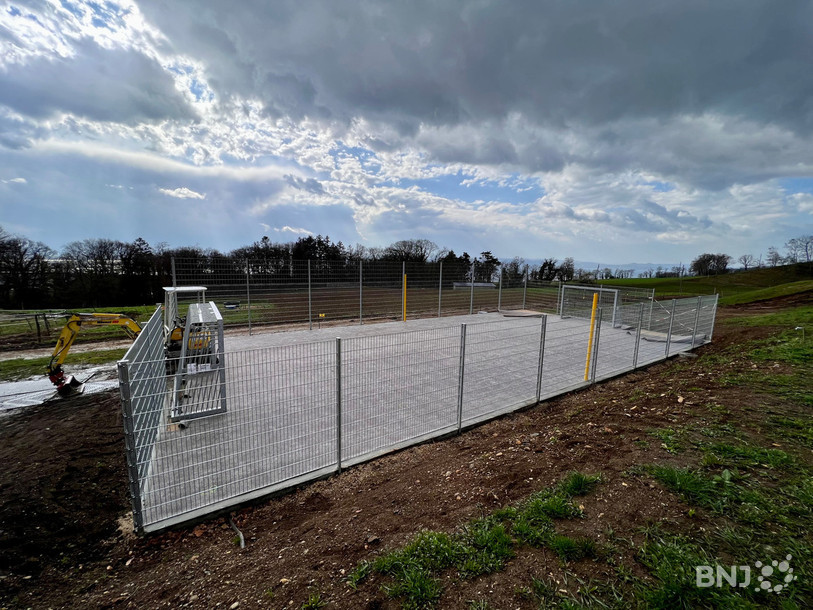 Plus de piscine, mais une place multisport à La Rouvraie. 