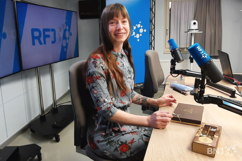 Emmanuelle Lieber est responsable la Petite Chocolaterie à Delémont. Selon elle, la période de Pâques est la deuxième la plus agitée de l'année.