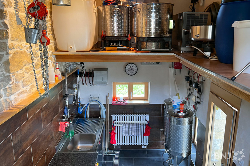 La production devrait passer de 1000 à 2000 bouteilles par mois.&nbsp;
