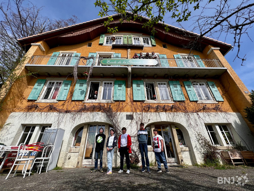 L'école de la Grande Ourse se situe toujours dans cette ancienne bâtisse au nord de La Chaux-de-Fonds.
