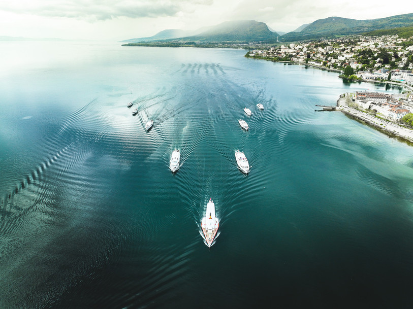 La LNM a célébré son 150e anniversaire avec une parade de bateaux au large du port de Neuchâtel ce dimanche. (Photo : VIRTÙ Public Affairs)