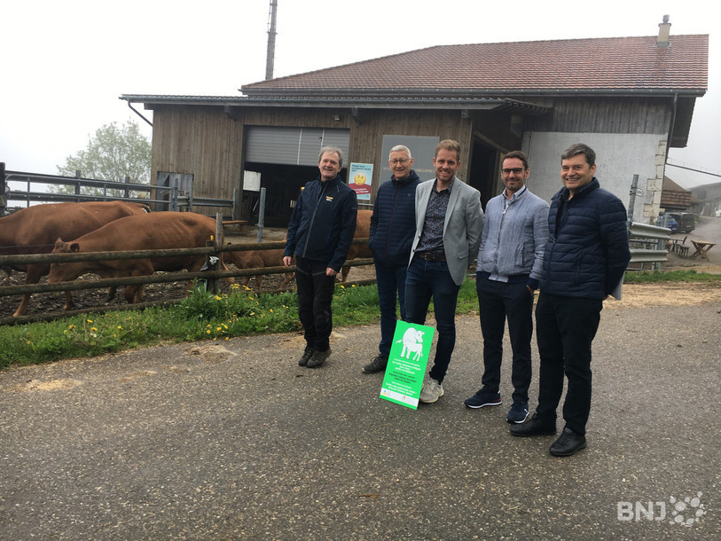 A la ferme de la Coperie, les différents acteurs touristiques et agricoles ont tenu à sensibiliser les paysans et les randonneurs.