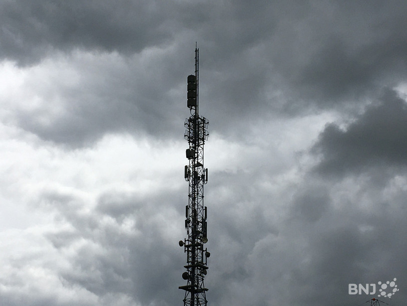 Discussions sur les antennes à Pleigne. Photo d'illustration