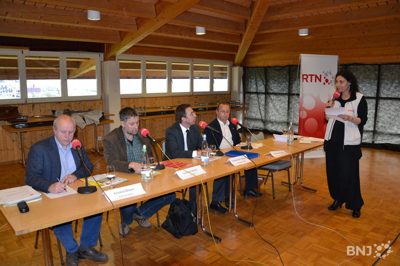 De gauche à droite : Armand Blaser (PS) Laurent Debrot (Verts), Claude-Henri Schaller (PLR), Daniel Haldimann (UDC)