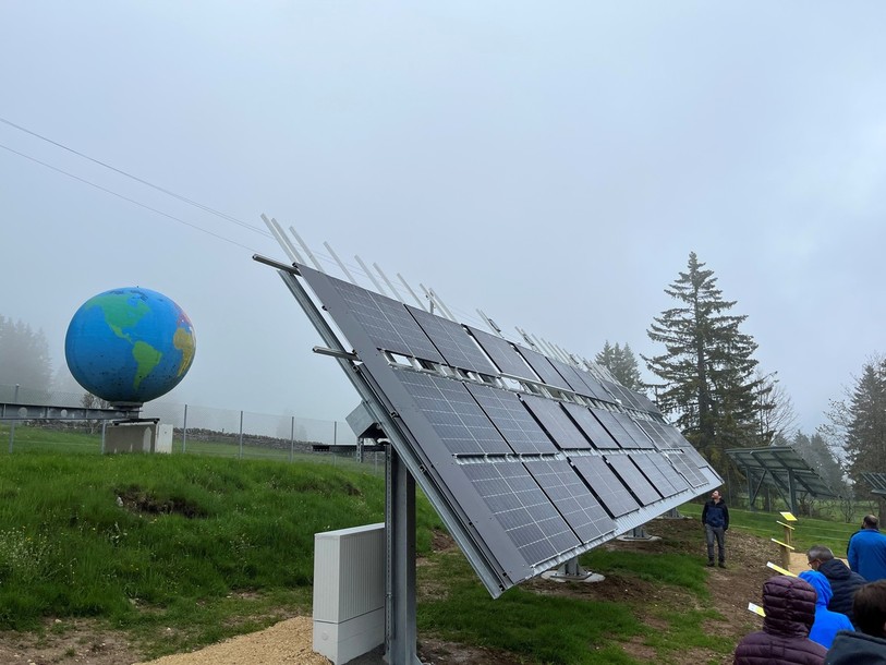 PV-Bench, c'est 30 modules photovoltaïque de 5 fabricants différents qui sont testé dans des conditions identiques.