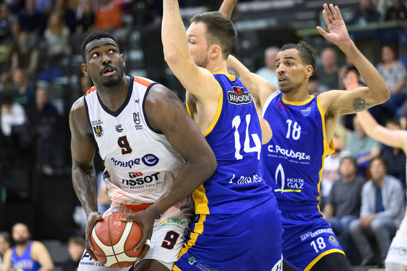 Avec 22 points inscrits mardi soir, Arkim Robertson a montré la marche à suivre à ses coéquipiers. (Photo : Keystone/Laurent Gillieron)