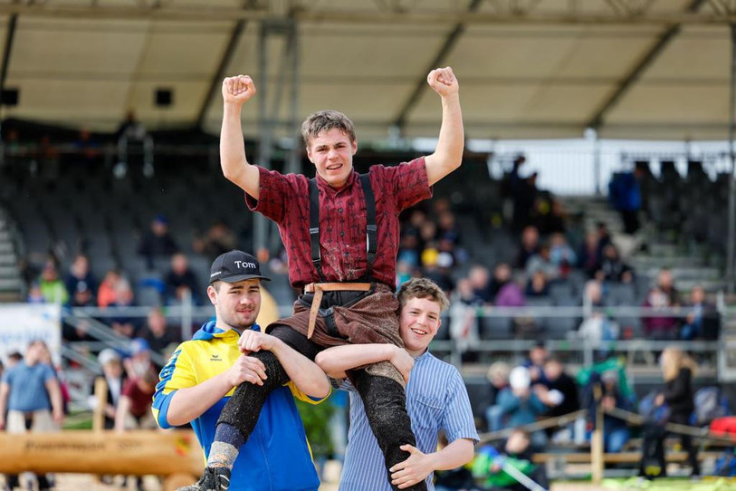 Mirco Tschan est le champion cantonal des jeunes lutteurs bernois. Un titre décroché à Frauenkappelen durant le week-end de l'Ascension. (Photo : Barbara Loosli - Association cantonale bernoise de lutte)