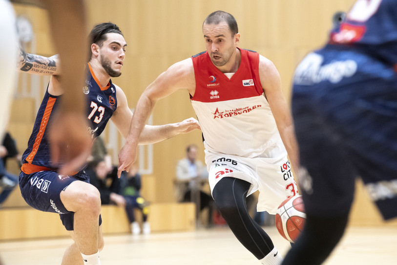 Avec 30 points inscrits mardi soir, Dusan Mladjan, 36 ans, a pesé de tout son poids sur cet acte II remporté par les Tessinois. (Photo : KEYSTONE/Ti-Press/ Francesca Agosta)
