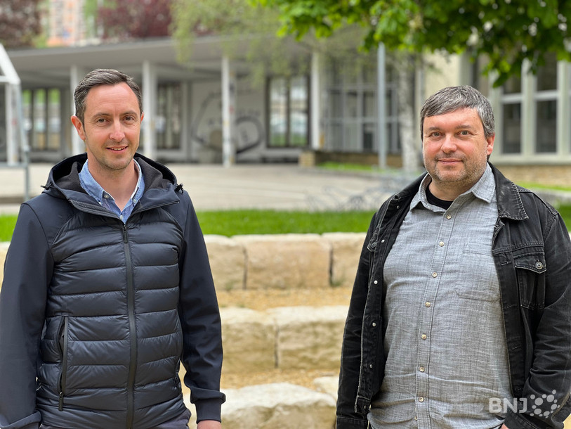 Alexandre Augsburger, directeur adjoint pour le cycle 3 au secteur ouest et Fabrice Demarle, directeur à l'École obligatoire de La Chaux-de-Fonds.