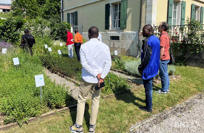 La délégation a notamment visité le site de la Fondation rurale interjurassienne à Courtemelon.