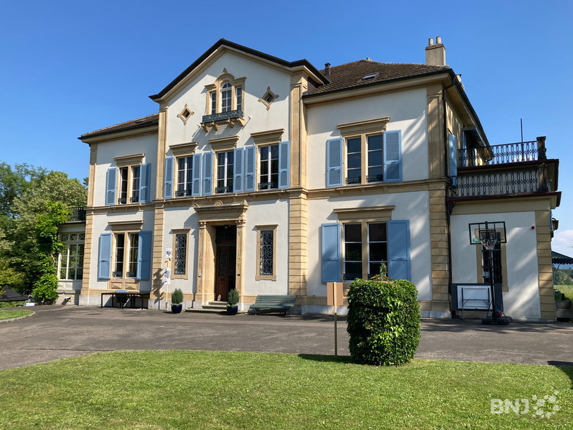 L'entreprise PerspectivePlus est installée dans une maison de maître à Thielle.