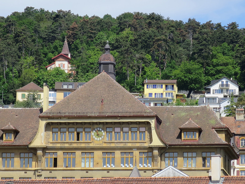 Le collège des Parcs à Neuchâtel est placé sous protection. (Photo : Etat du Neuchâtel)