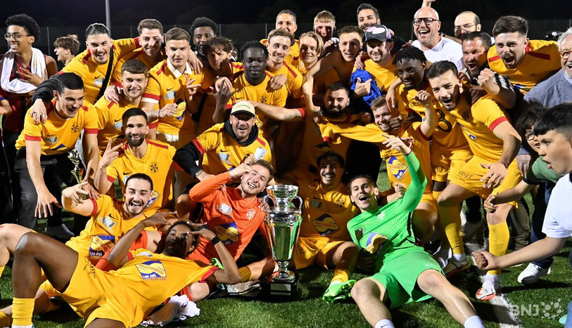 Le FC Saint-Blaise qui avait remporté la Coupe neuchâteloise jouera un match de prestige face au FC Bâle. (Photo archives B. Pfaff)