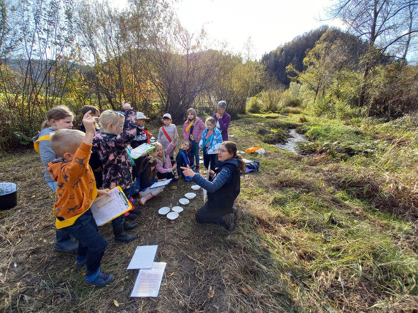 Des élèves de classes jurassiennes et neuchâteloises ont testé le programme ces deux dernières années avant que celui-ci ne soit véritablement lancé. (Photo : Parc du Doubs)