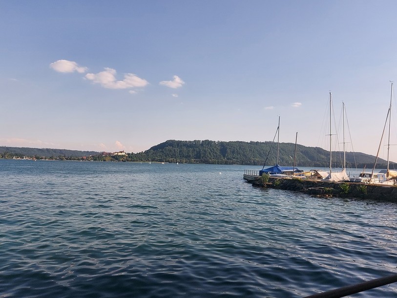 Un bateau de ligne de la Société de navigation du lac de Bienne était entré en collision avec un voilier le 8 juillet 2022. Le plaisancier de 68 ans était décédé sur place. (Photo : archives)