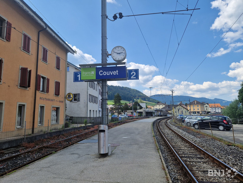 Aujourd'hui, la gare de Couvet ne remplit plus les normes de sécurité ferroviaire.