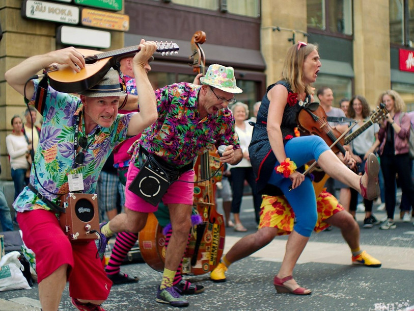 Le Buskers festival revient dans une version étendue entre le 5 et 13 août.