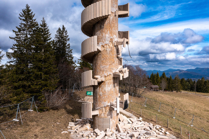 Les marches en pierre de l'édifice s'était effondrées au printemps 2022. (Photo d'archives.)A