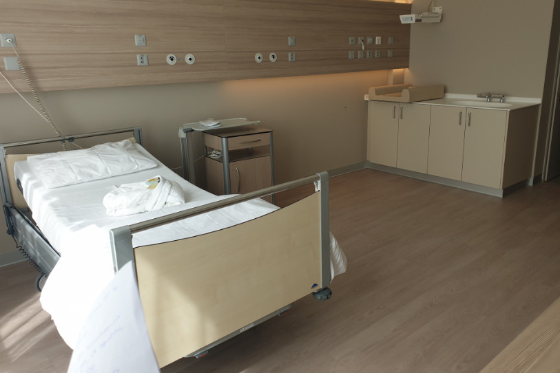 Les huit chambres sont par défaut individuelles. Il est possible de les doubler en cas de forte affluence.