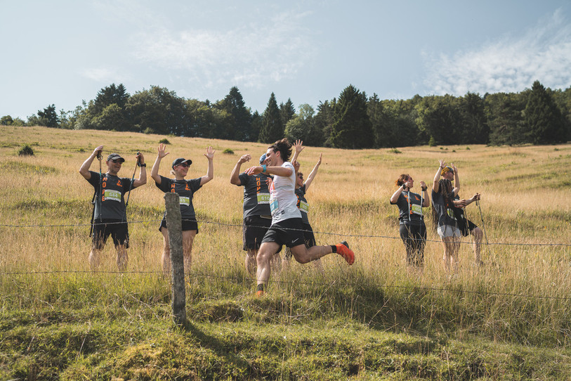 Entre coureurs et marcheurs, l'ambiance est au rendez-vous sur la Mervelinde (photo : Mervelinde).