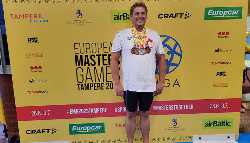 4 médailles de bronze et une d'argent : le compte est bon pour Julien Baillod. (Photo sp/Red Fish)