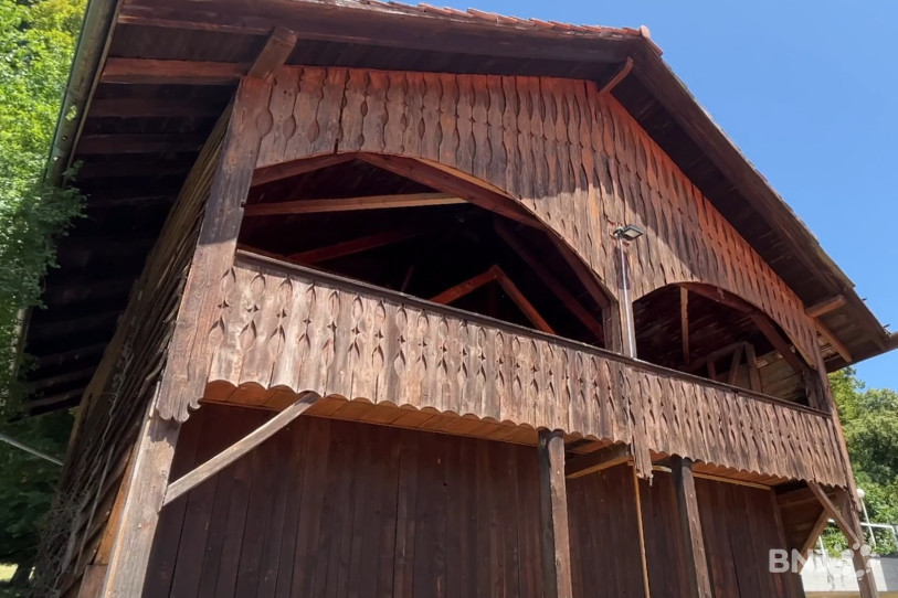 La grange proche du restaurant du Mexique (anciennement café du Vorbourg) à Delémont accueillait des soirées dansantes dès les années 1860.